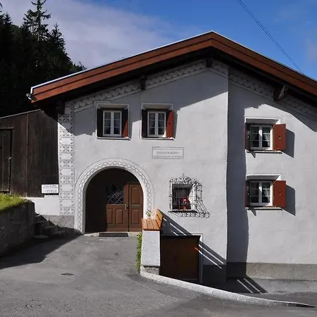 Holiday home Guardamunt *